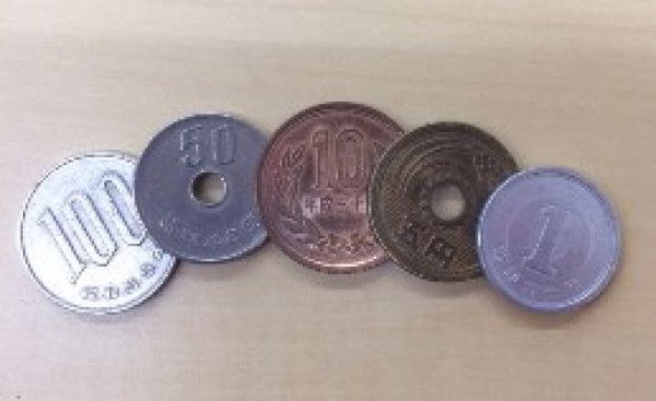 祖父の硬貨をゴルフのマーカーにサムネイル